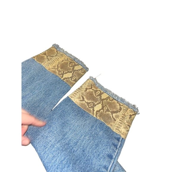 Vintage Y2K Old School Brand Jeans Size 4 Faux Snake Trim Straight Button Fly - Picture 6 of 10